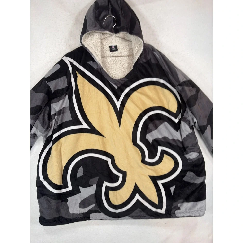 NFL New Orleans Saints Oversized Hooded Blanket Sweatshirt Grey Camo Sherpa
